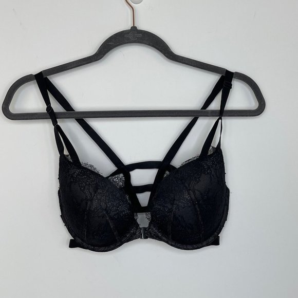 Victoria Secret Push UP Lace Bra - Picture 1 of 8